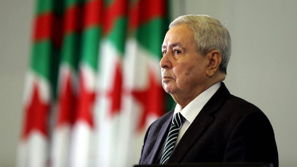 Bensalah président interim algérie