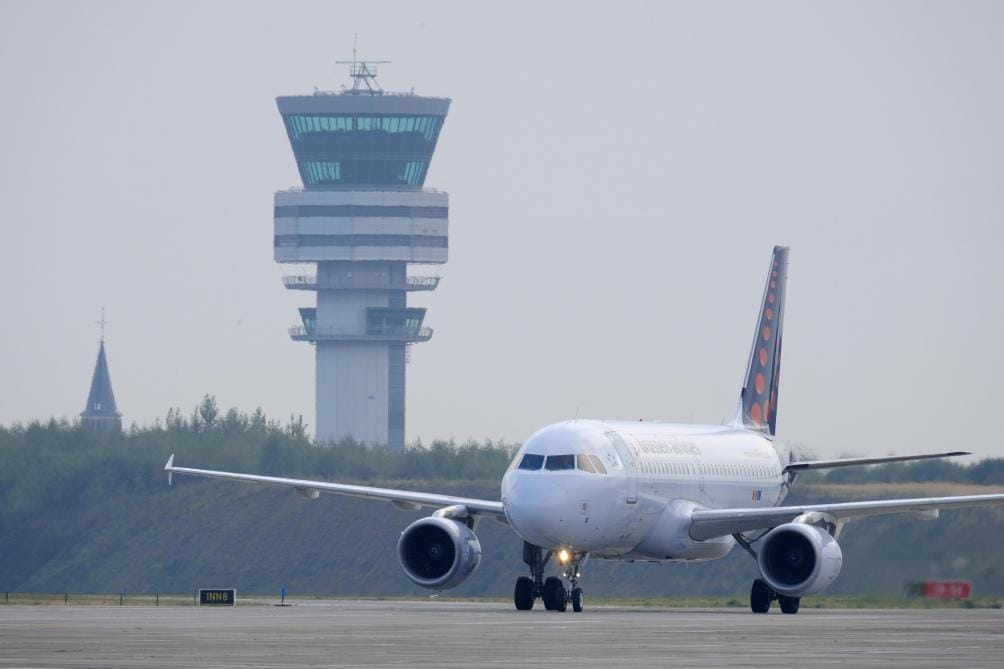 Le Maroc suspend ses liaisons aériennes avec la France et l'Espagne