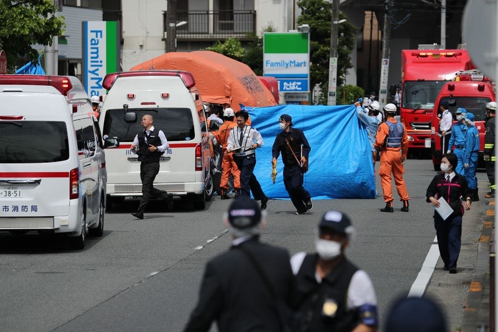 Japon : une attaque au couteau fait deux morts et 16 blessés