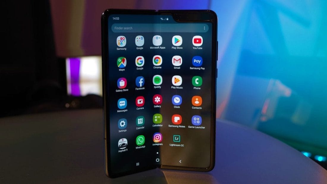 Samsung Galaxy Fold : le smartphone pliable est "prêt à être lancé" 2 galaxy-fold