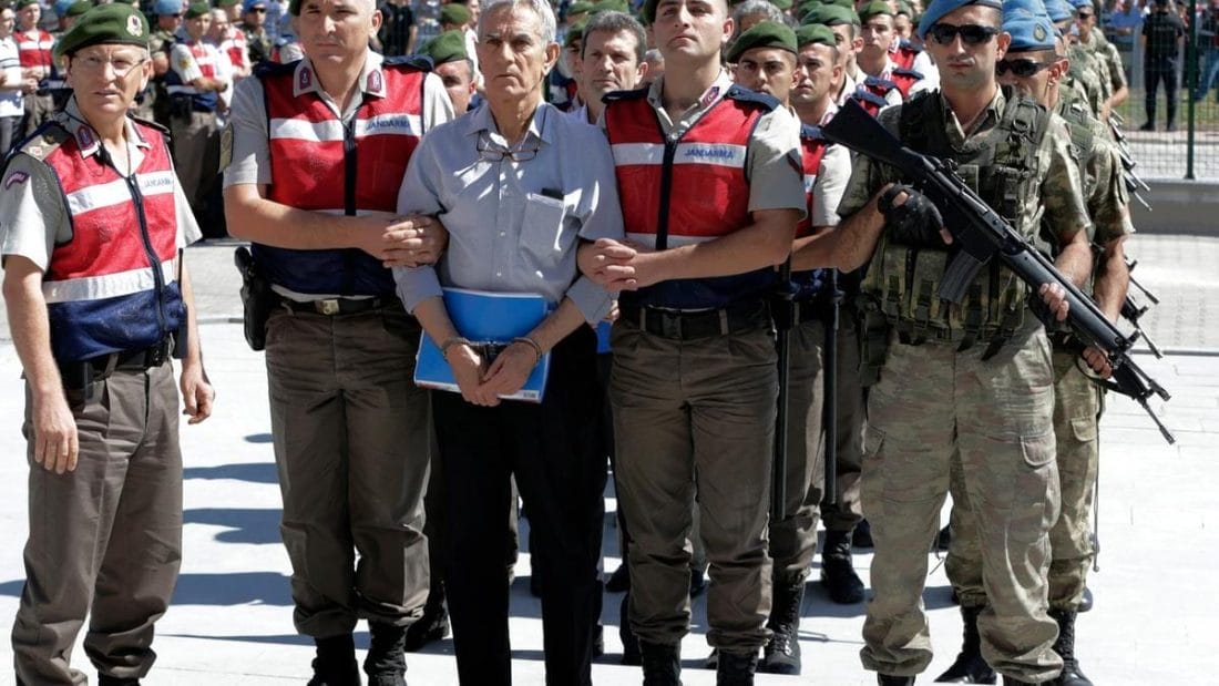 Putsch manqué en Turquie : 151 suspects condamnés à perpétuité 2 151 suspects condamnés à perpétuité