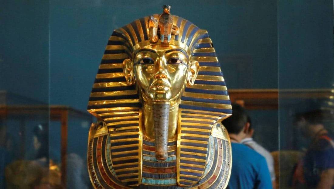 L’Égypte outrée par la vente aux enchères du buste de Toutankhamon 2 L’Égypte outrée par la vente aux enchères du buste de Toutankhamon à Londres