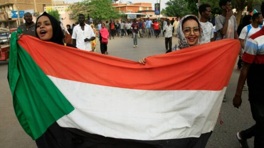 Les militaires du Soudan et l’opposition retournent aux négociations