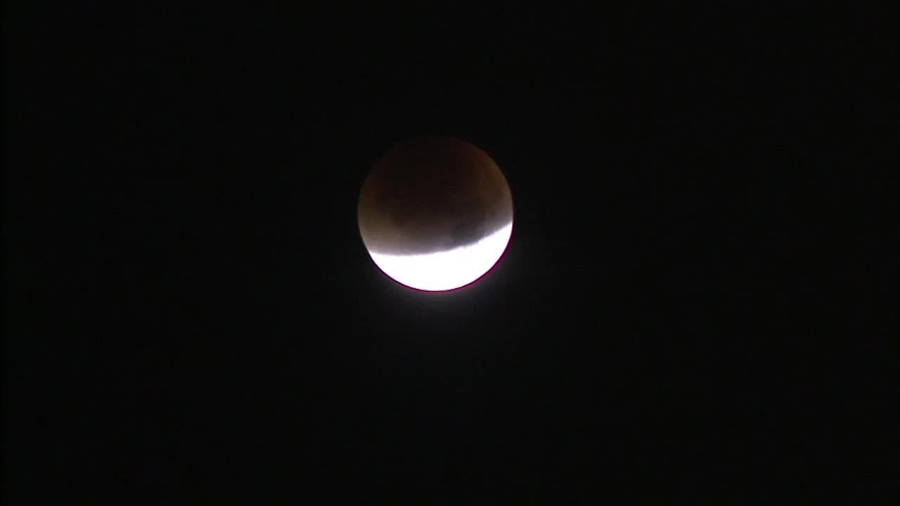 eclipse-partielle-de-lune-20170807-2019-df5ca6-0@1x