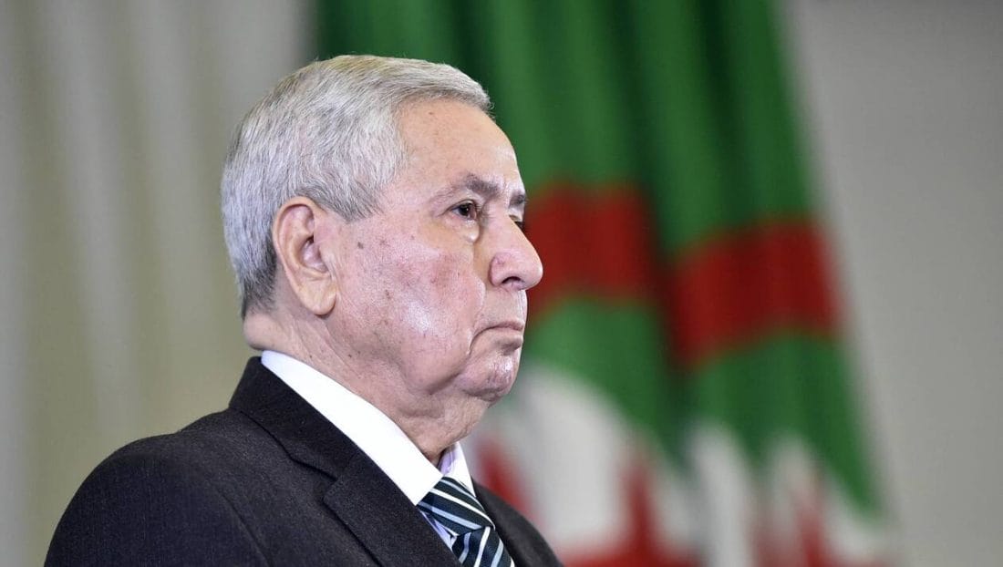 Algérie : un groupe d’experts supervisera le dialogue national 2 Algérie un groupe d’experts supervisera le dialogue national