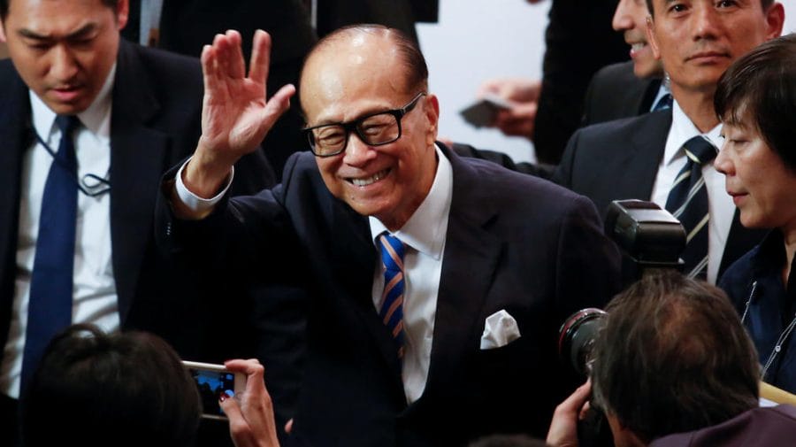 Le magnat de Hong Kong Li Ka-shing lance un appel à l’amour 2 Le magnat de Hong Kong Li Ka-shing lance un appel à l’amour (1)