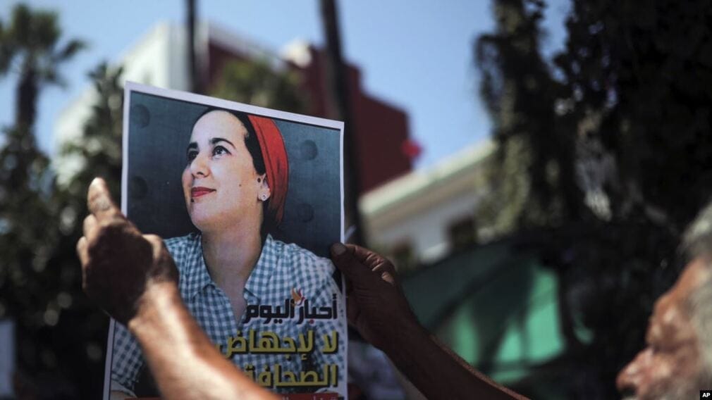 Hajar Raissouni, toujours derrière les barreaux 2 Hajar Raissouni, encore derrière les barreaux (1)