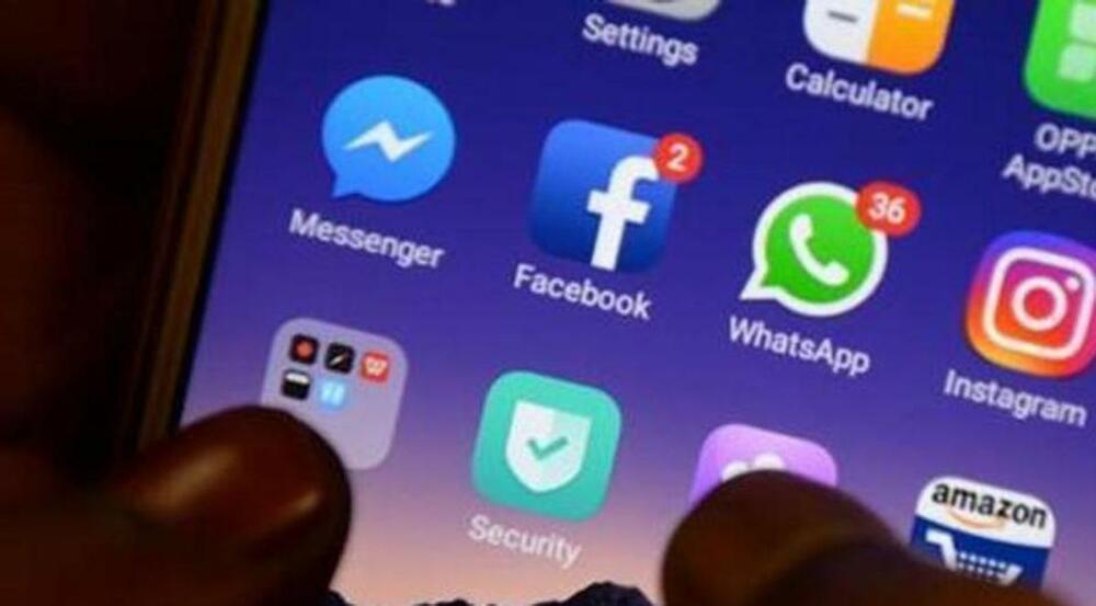 Royaume-Uni : la police aura accès aux messages Facebook et WhatsApp 2 files-india-crime-internet_80404350-5eb2-11e9-91fa-453968a51998 (1)