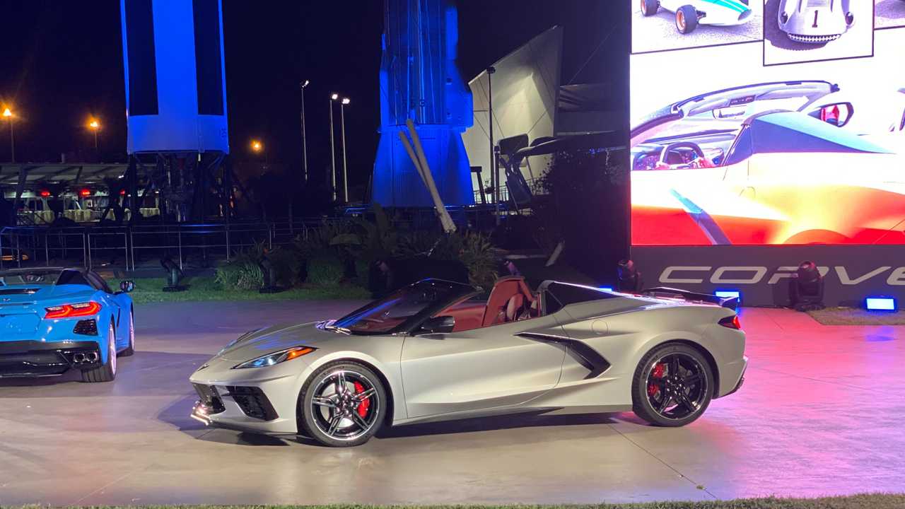 2020-chevrolet-corvette-convertible