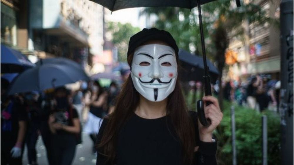Hong Kong:l'interdiction des masques cause de nouvelles manifestations 2 _109084460_gettyimages-1173037961 (1)