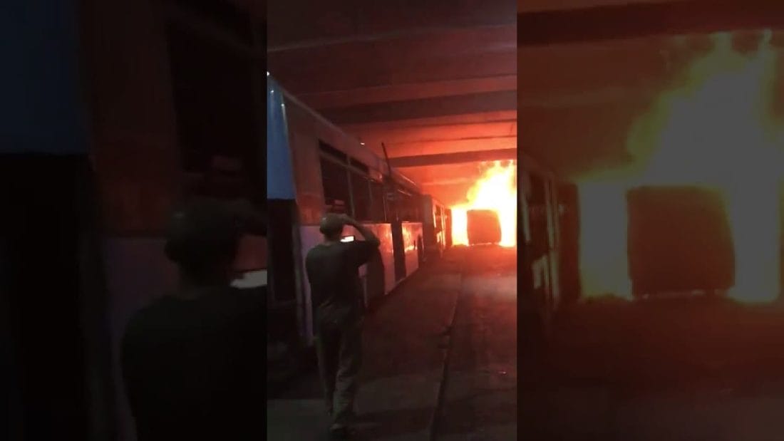 Casablanca : Un incendie ravage un entrepôt de M’dina Bus 2 maxresdefault (28)