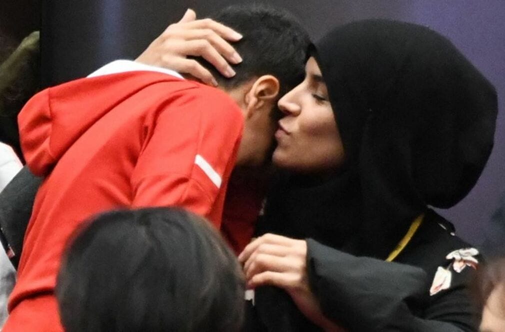 France : polémique sur le port du voile 2 une accompagnatrice agressée parce qu’elle porte le voile (1)