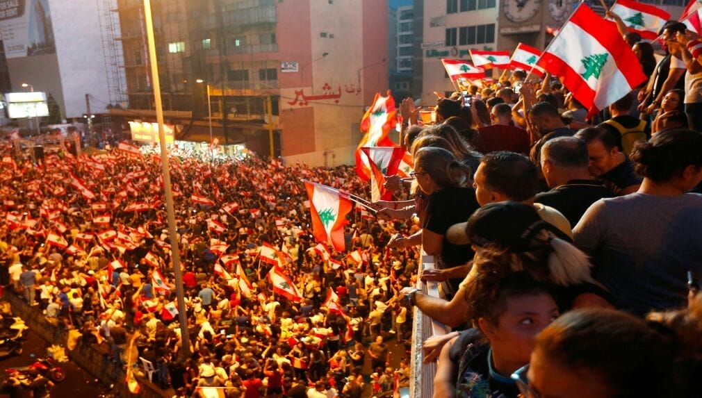 les manifestants rejettent l’appel au dialogue de Michel Aoun (1)