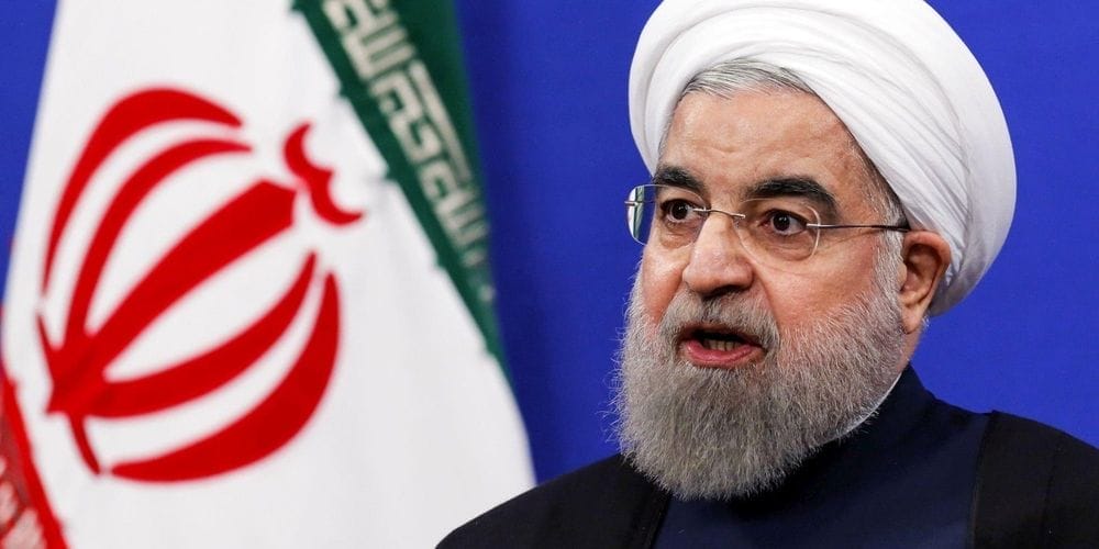 hassan-rouhani-attend-un-geste-des-etats-unis