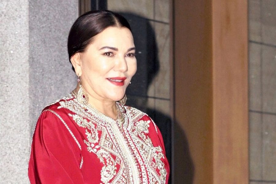 Lalla Hasna, la princesse éco-activiste, célèbre son anniversaire 2 La-princesse-Lalla-Hasnaa-a-recu-au-Japon-le-prix-de-la-Fondation-Goi-Peace (1)