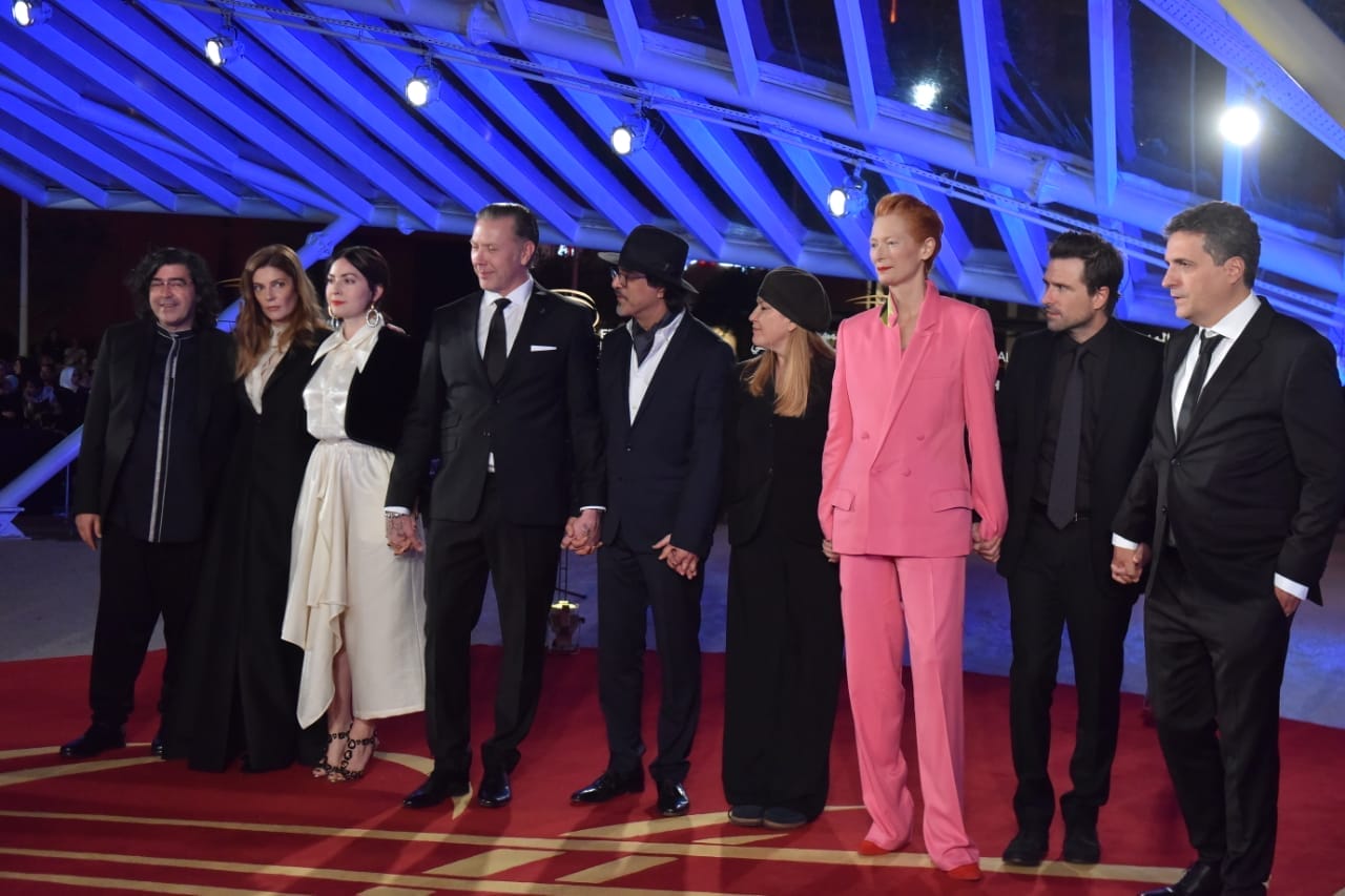 b90987c7d165a7364f8647dfcee4e5e2 b90987c7d165a7364f8647dfcee4e5e2