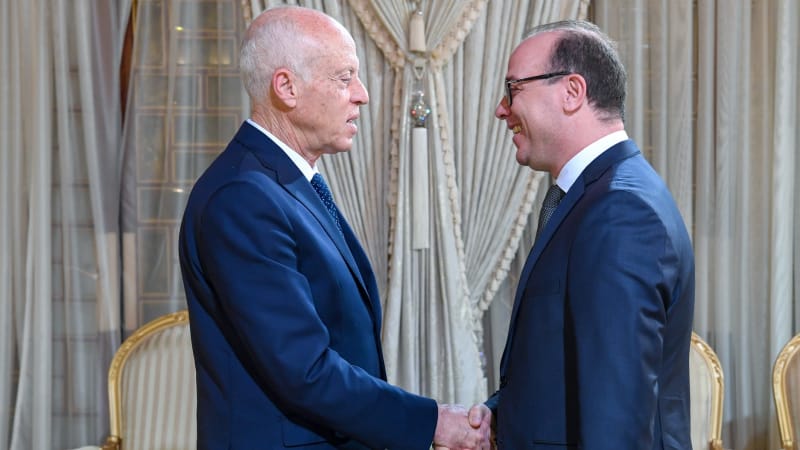 elyes_fakhfakh_et_kais_saied