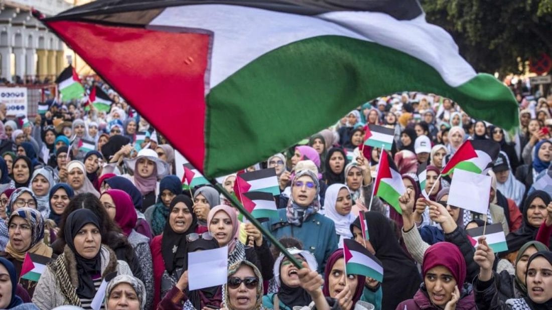 10 000 Marocains protestent contre l'initiative américaine