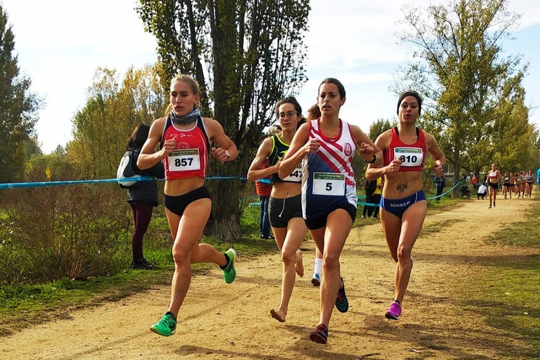 Espagne : une athlète Marocaine remporte une course pieds nus 2 Douae Ouboukir