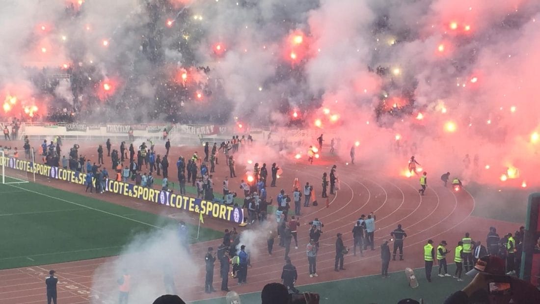 Hooliganisme : la FRMF sanctionne l’AS FAR et le Raja de Casablanca 2 Hooliganisme