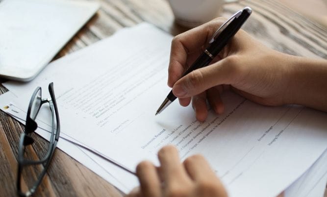 Fixation des honoraires : les notaires ne décolèrent pas 2 Notaire