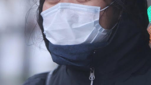 Covid-19 : masques et dépistages pour contenir le pic de l'épidémie 2 Covid-19 : masque obligatoire et dépistage