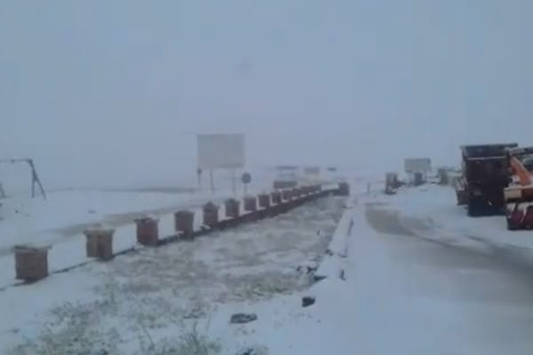 Une tempête de neige frappe l'Oukaimeden