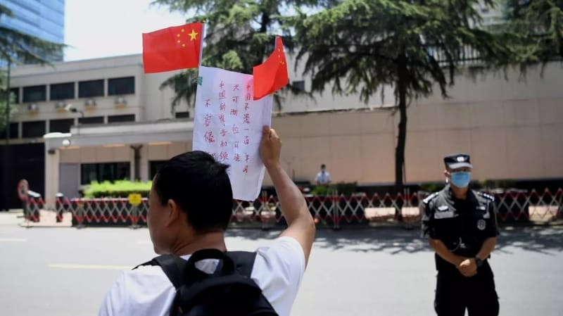 La Chine prend possession du consulat américain à Chengdu