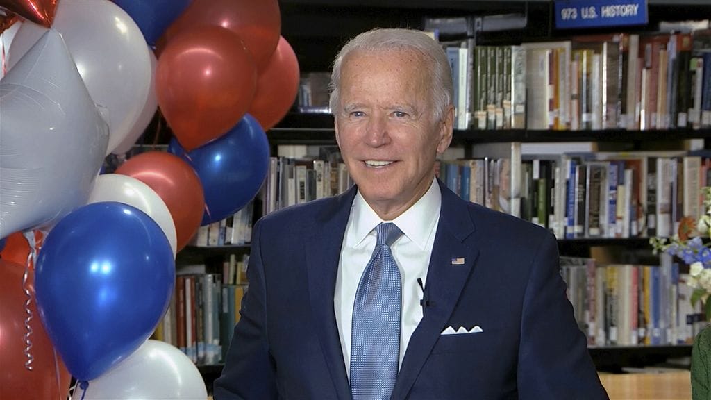 Biden officiellement investi par les démocrates