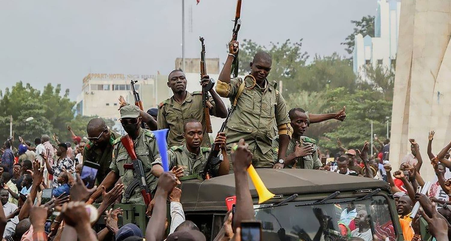 Coup d’État à Bamako : le Maroc préoccupé par la situation au Mali