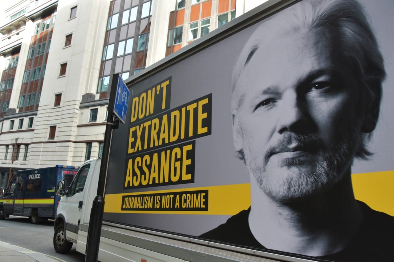 WikiLeaks : Julian Assange est libre