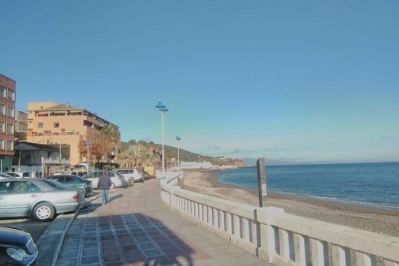 Sebta : les frontières resteront fermées jusqu’au 31 mars 2 Bloqués à Sebta, deux marocains rentrent à la nage