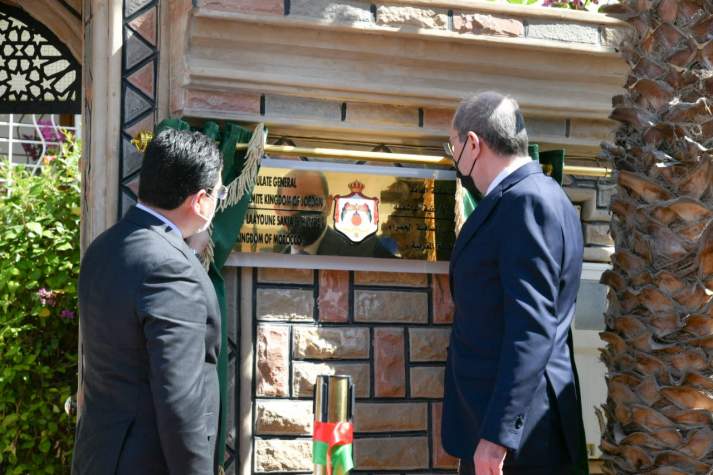 La Jordanie ouvre son consulat à Laâyoune 2 Nasser Bourita, ministre marocain des Affaires étrangères et son homologue jordanien Ayman Al-Safadi lors de la cérémonie d’inauguration du consulat du Royaume hachémite de Jordanie à Laâyoune DR