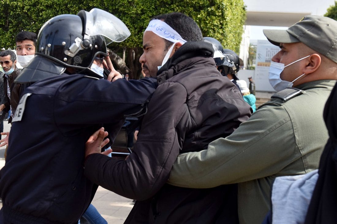 Enseignants contractuels : le combat reprend de plus belle 2 Contractuels : le combat reprend de plus belle