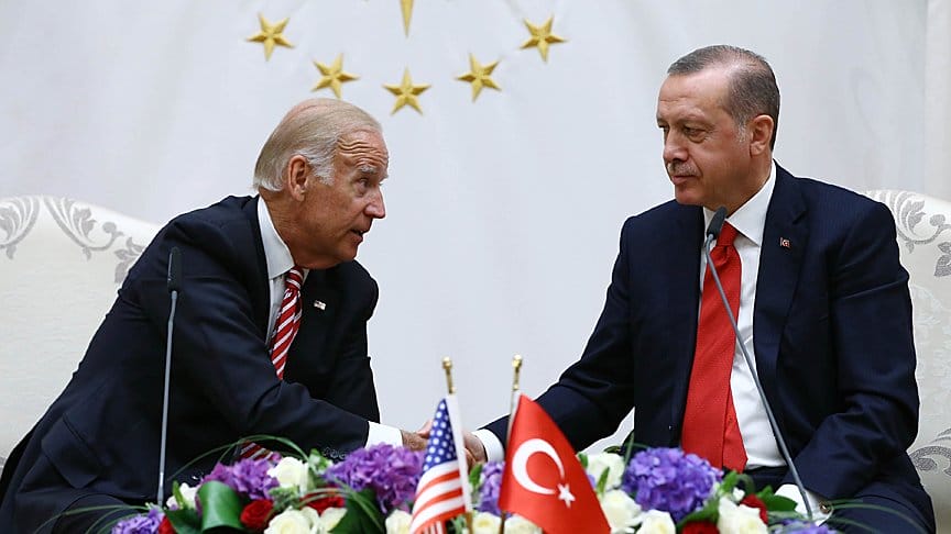 Le président turc Recep Tayyip Erdogan et son homologue américain Joe Biden, en 2016, avant l'élection de ce dernier © Kayhan Ozer/AP/SIPA