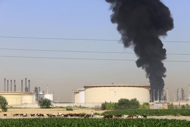 Une raffinerie de pétrole de Téhéran prend feu 2 Une raffinerie de pétrole de Téhéran prend feu © DR