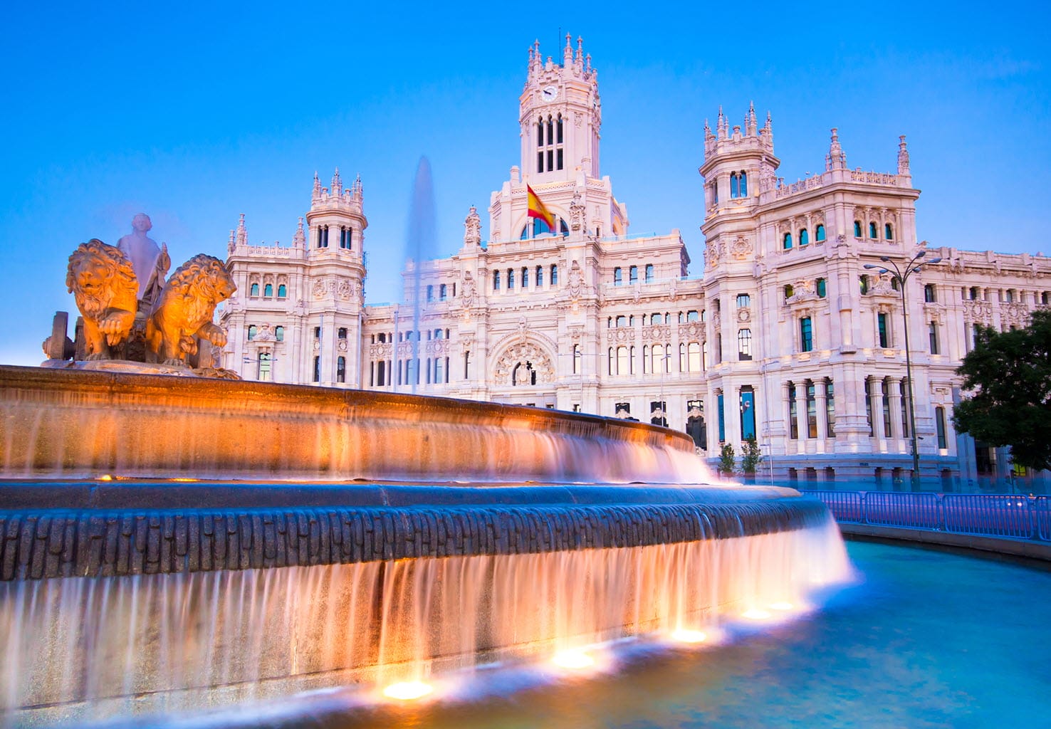 La fontaine de Cybèle, un monument de la ville de Madrid, en Espagne © IStock.com