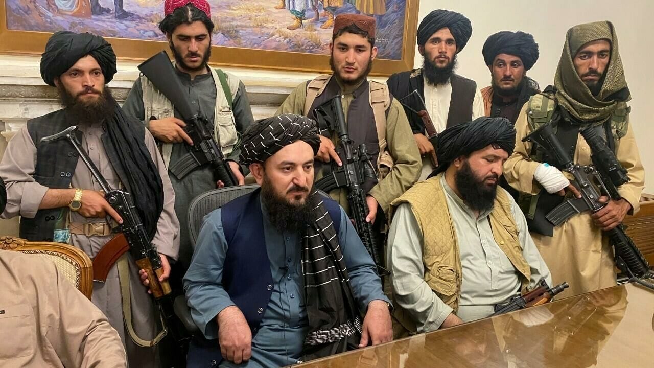 Les Taliban ont pris possession du palais présidentiel de Kaboul, le 15 août 2021. © Zabi Karimi, AP