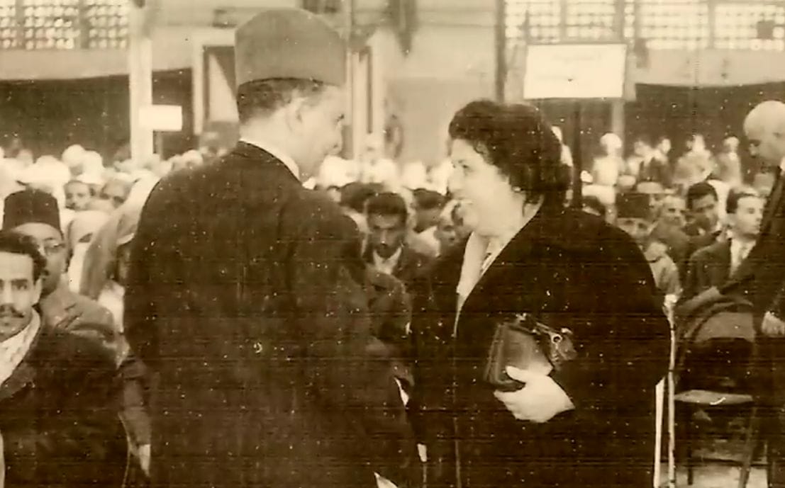 Vie politique : «tu seras élu, mon fils !» 1 malika