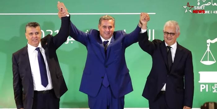 Abdellatif Ouahbi, Aziz Akhannouch et Nizar Baraka main dans la main &copy; DR