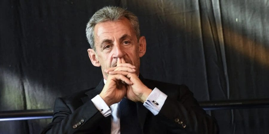 Sarkozy libéré du bracelet, mais toujours sous contrôle