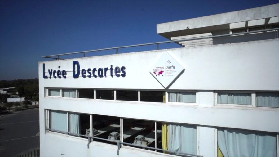 Lycée Descartes : fausse alerte à la bombe 2 Fausse alerte à la bombe au lycée Descartes : le suspect identifié
