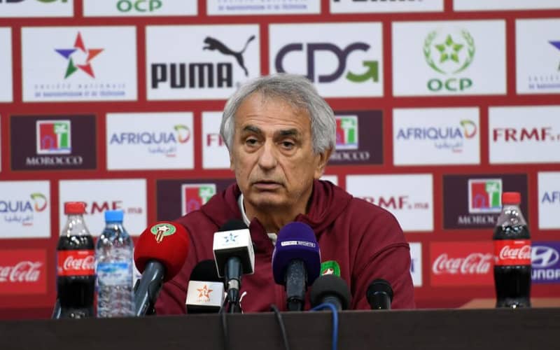 Ce que pense Vahid Halilhodzic du match contre la Guinée 2 Vahid Halilhodzic lors d'une conférence de presse