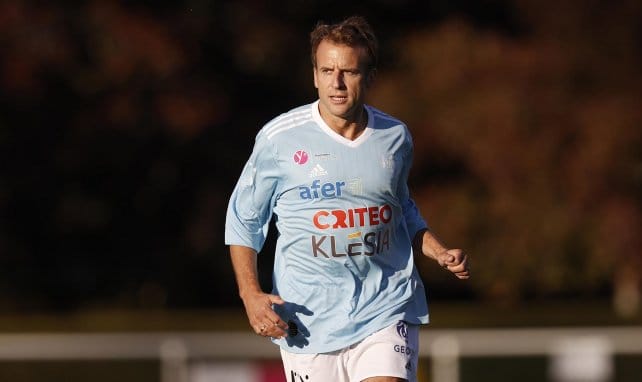Le match du Variétés Club de France avec Emmanuel Macron