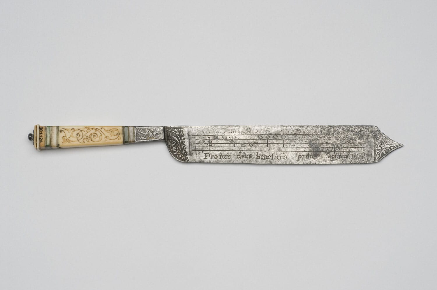 couteau de benedicite