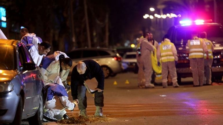 Deux policiers tués dans une attaque revendiquée par Daech en Israel 