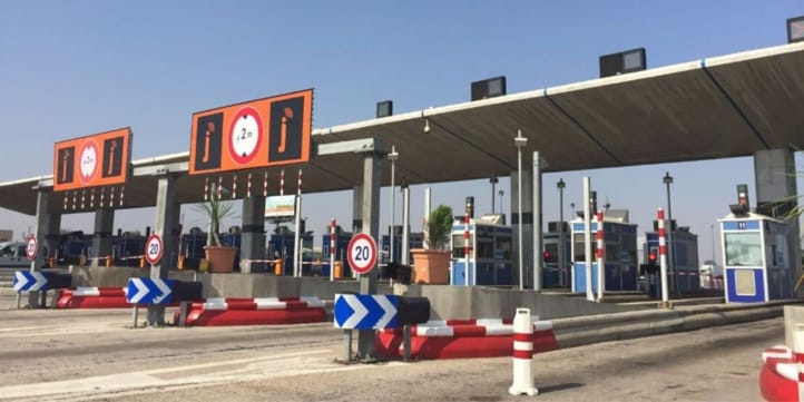 Travaux de dépose d’une passerelle piétons au point kilométrique PK 3 au niveau de l’autoroute Casablanca-Berrechid © DR