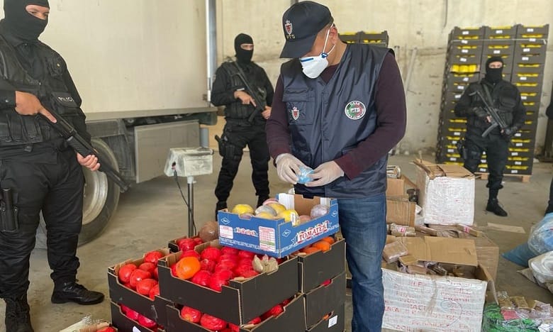 DGSN : saisie record de 31 tonnes de chira à Tanger 2 DGSN : saisie record de 31 tonnes de chira à Tanger