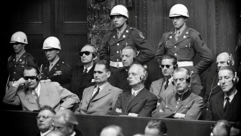 Comment la justice pénale internationale est-elle née ?