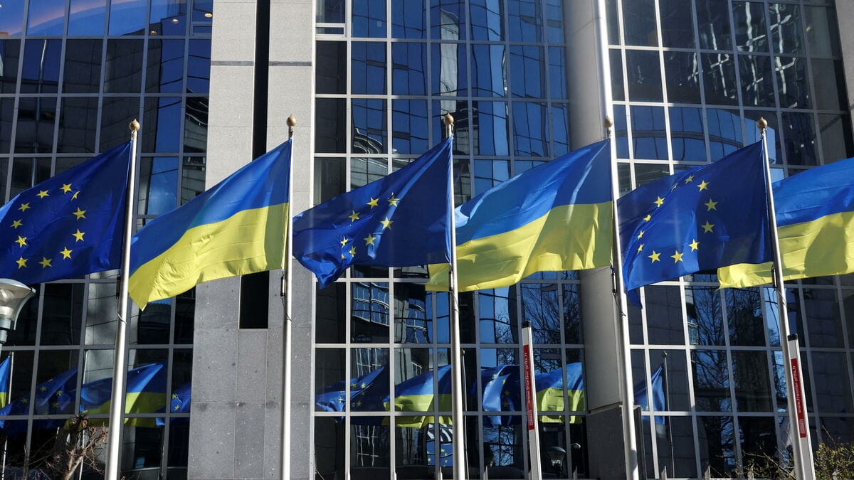 Une situation « extrêmement alarmante » dans l’Est de l’Ukraine, pour qui Bruxelles recommande le statut officiel de candidature européenne